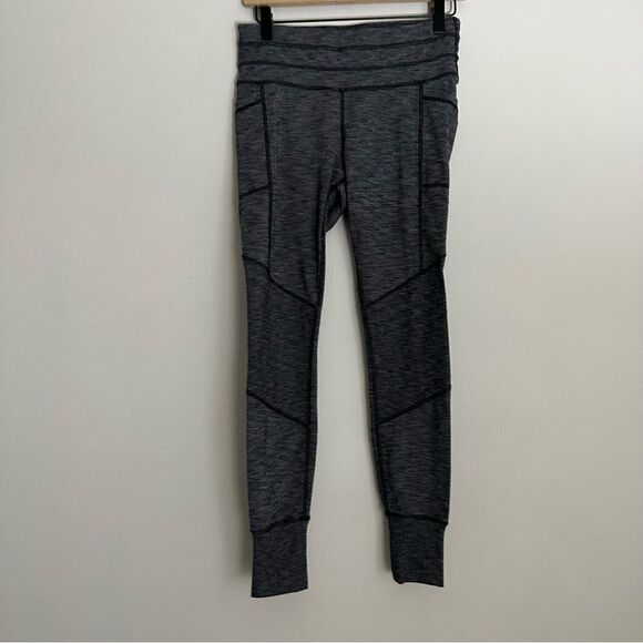 ATHLETA grey excursion legging - Picture 5 of 14